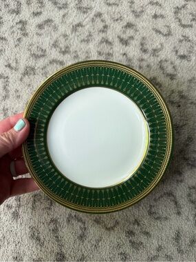Spode Green and Gold Decorative Dinner Plate - Classic Elegant Design